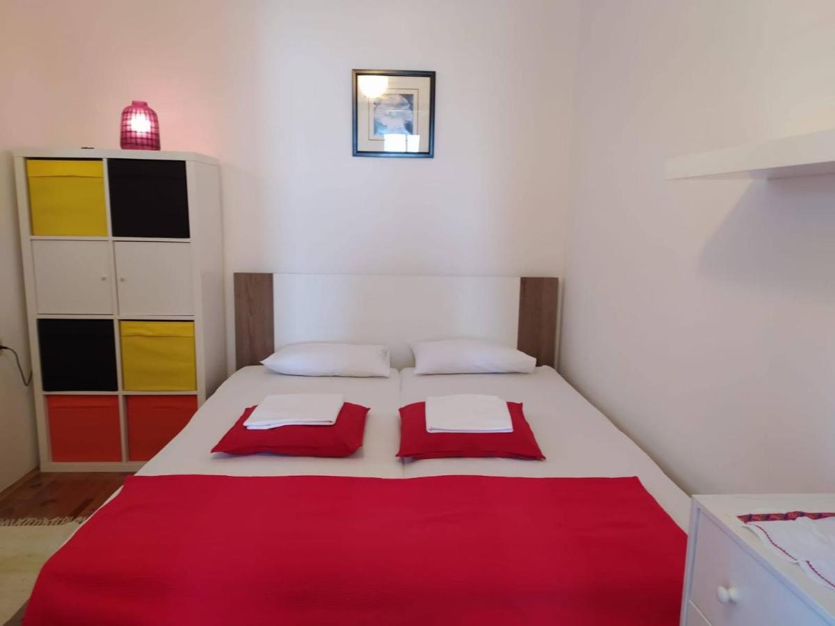 Apartments Ljerka Stara Novalja Εξωτερικό φωτογραφία