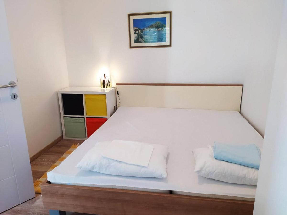 Apartments Ljerka Stara Novalja Εξωτερικό φωτογραφία
